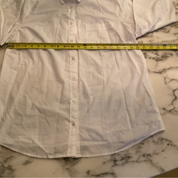 NWT J. Crew Button-up cotton poplin shirt in signature fit XL missing button - Picture 7 of 9